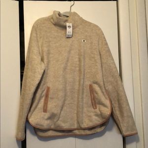 NWT Abercrombie Cowl Neck Sherpa Pullover Size Med